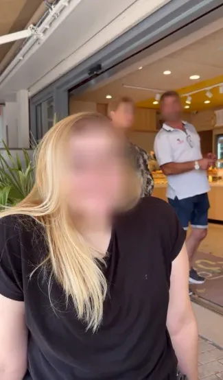 Cara, 21
