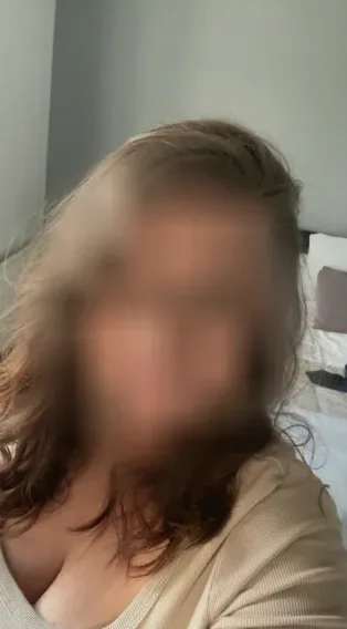 Jasmin, 36