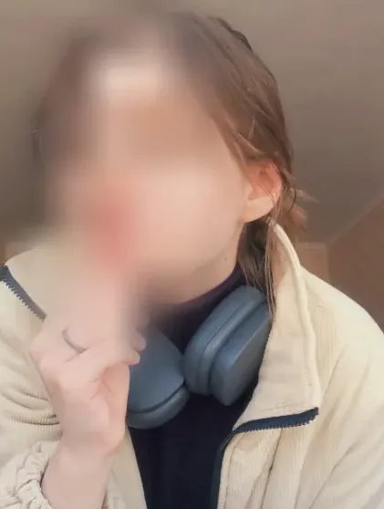 Klara, 19