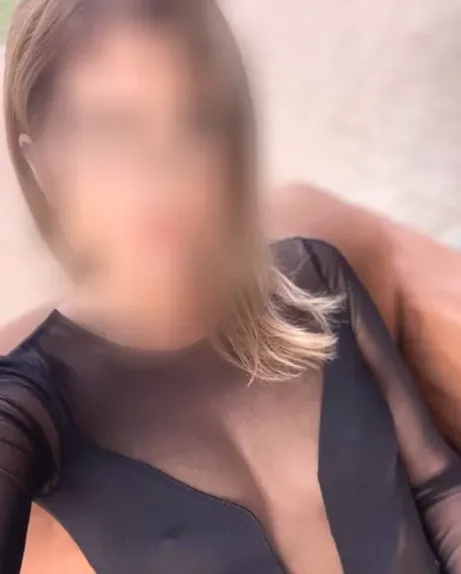 Leyla, 29