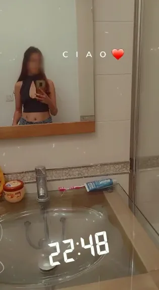Nisa, 23