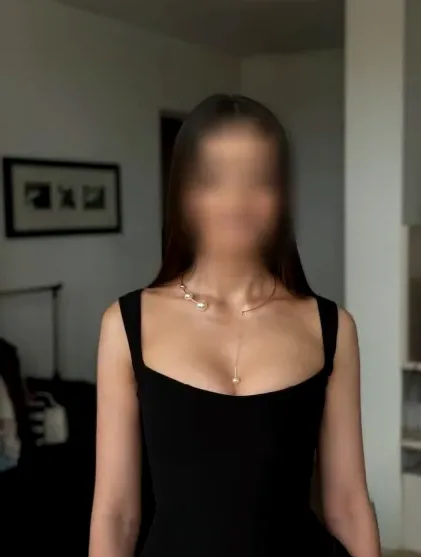 Pauline, 38