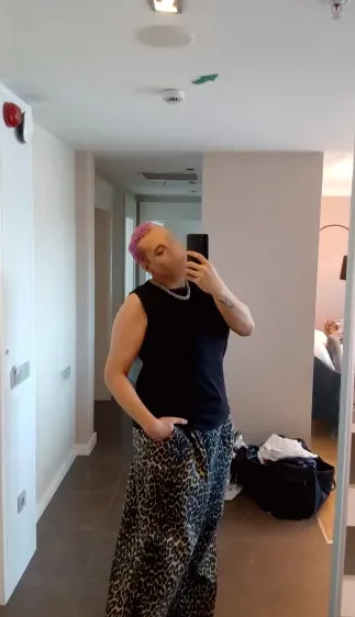 Ramona, 33