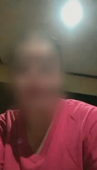 Sina, 34
